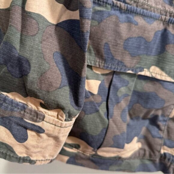 GAP NEW Utility Cotton Military Camo Jacket Pockets Zip Drawcord Lightweight XL - Picture 14 of 16